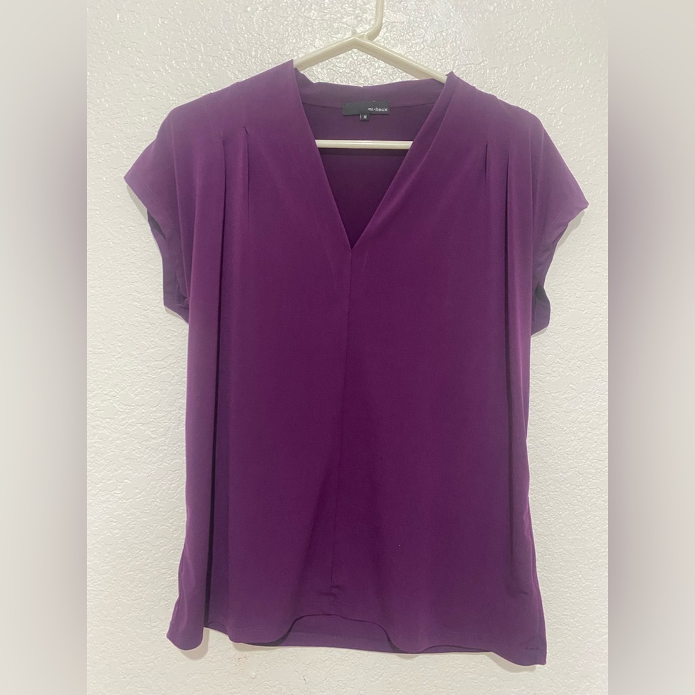 Mi.lieux Purple V-Neck Blouse Womens Medium Short Sleeve Work Top